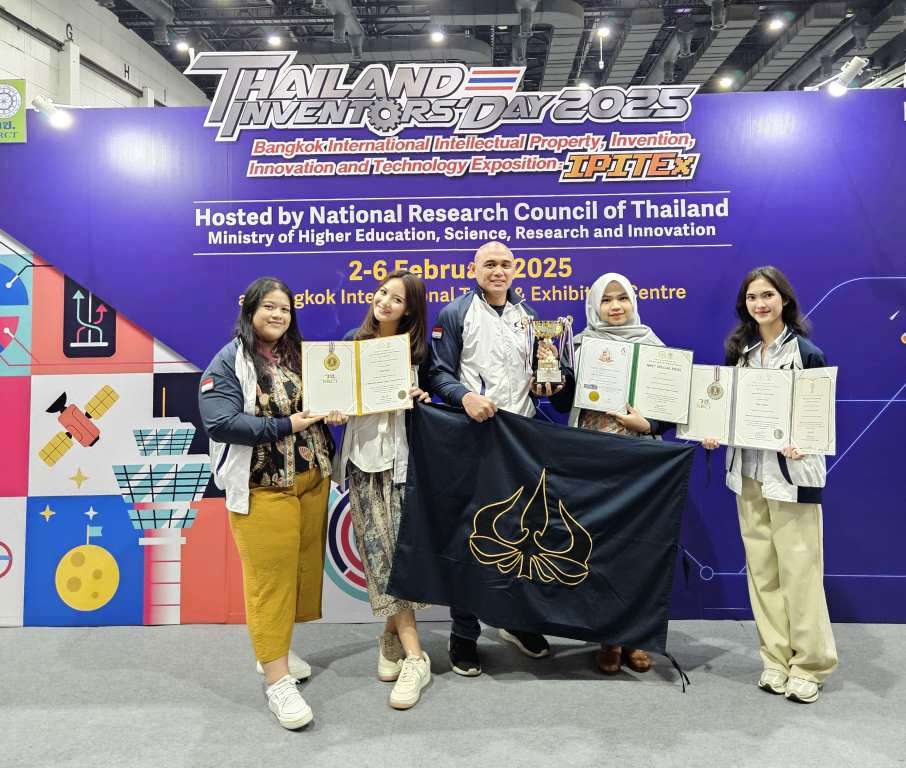 Mahasiswa Universitas Trisakti Raih Medali Emas Pada Kompetisi Thailand Investor’s Day 2025 Bangkok